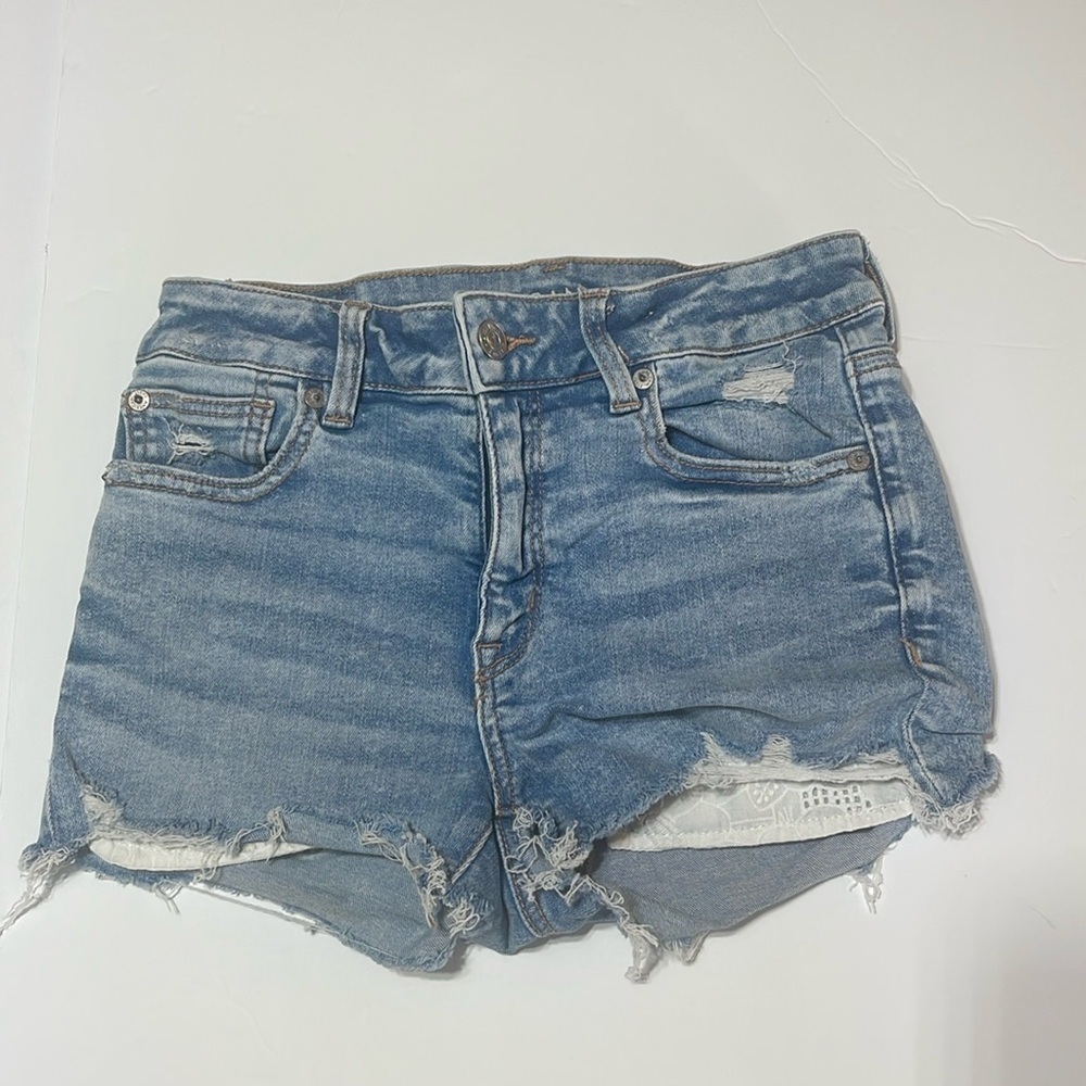 American Eagle - distressed high rise shortie - deep pockets with embroidery- 2